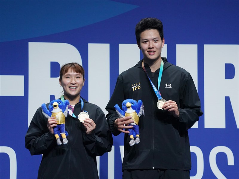 Taiwan shuttlers dominate mixed doubles at World University Games