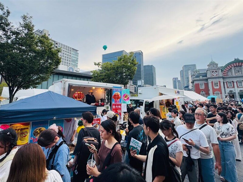 Over 100,000 attend Taiwan cultural event in Osaka