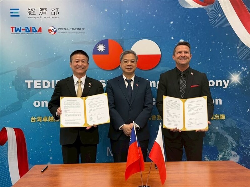 focustaiwan.tw - Taiwan, Poland sign drone industry MOU to build non-China supply chain - Focus Taiwan