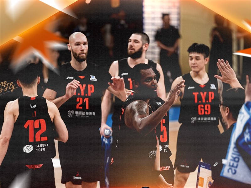 Pauian Pilots rout South Korean team, advance to EASL semifinals