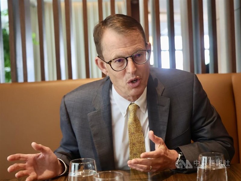 Ex-U.S. intelligence chief urges 'haste' in Taiwan's defense budget review