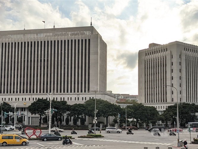 focustaiwan.tw - Taiwan's central bank downplays unbalanced economic growth fears - Focus Taiwan