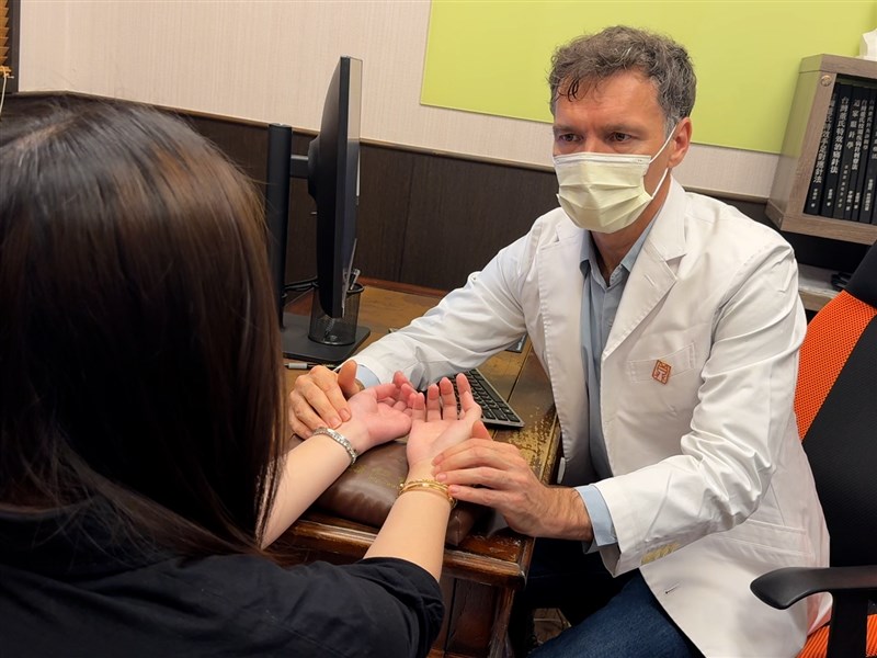 Polish doctor finds home in Taiwan through special naturalization