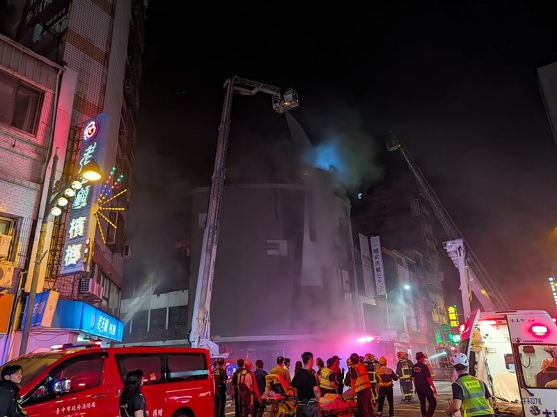 Six rescued from fire at Taichung heritage landmark - Focus Taiwan