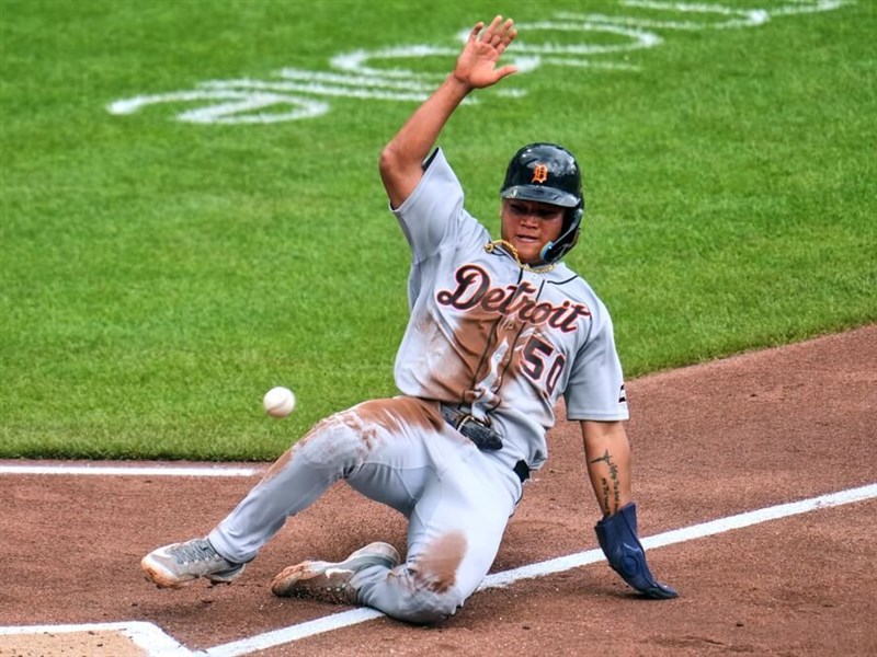Tigers fall to Pirates despite Lee Hao-yu reaching base three times
