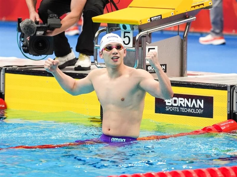 Taiwan swimmer Wang Kuan-hung bags men's 200m butterfly gold (update)