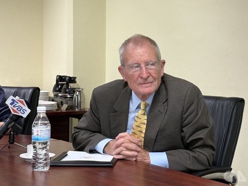 Ex-U.S. national intelligence director praises Han Kuang reforms