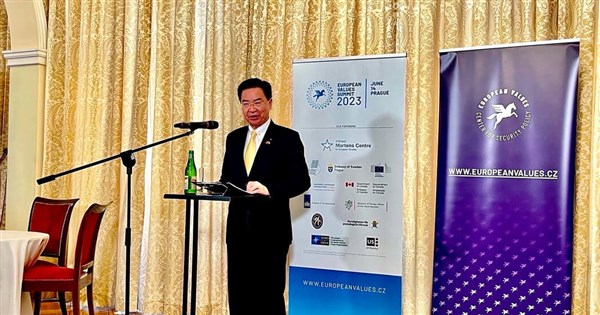 Ministr zahraničí Tchaj-wanu, český prezident se zúčastnil pražské konference