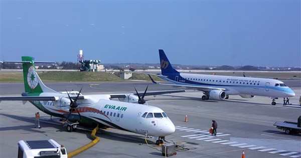 Falling aviation fuel prices to reduce cost of domestic air travel - Vimarsana News