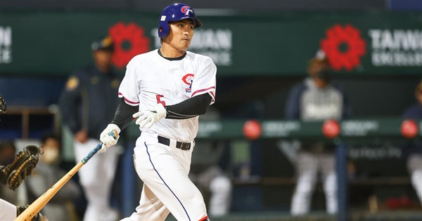 Wang Po-Jung, Nippon-Ham Fighters Agree to 3-Year, 4 Million Deal