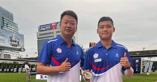 대만 탕, 아시아사격선수권대회 은메달 획득