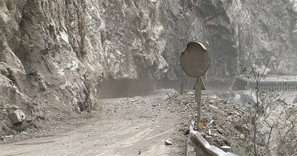 Provincial Highway 8 section closed due to rockfalls after quakes ...