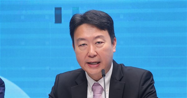 Cabinet spokesman Chen Shih-kai named new transportation minister ...