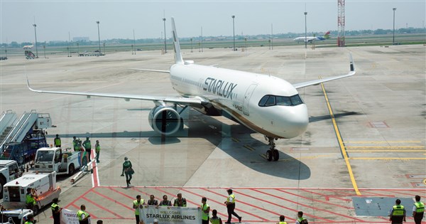 スターラックス航空がインドネシアのジャカルタへの初飛行を開始