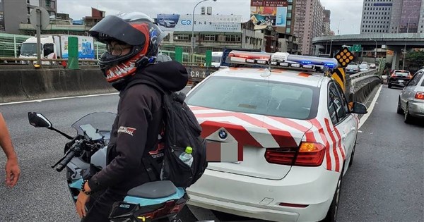 60% of Taiwanese oppose allowing heavy motorcycles on freeways: Bureau