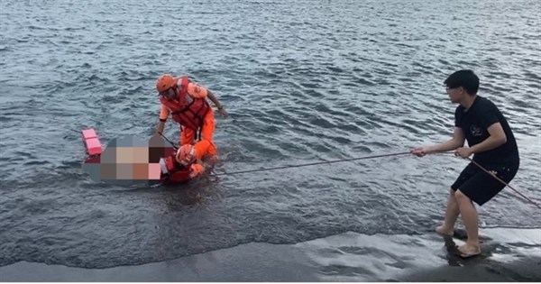 Swimmer in 70s mauled, killed by 3 stray dogs in Kaohsiung - Focus Taiwan
