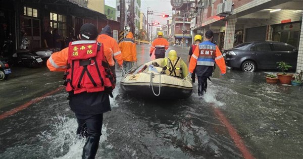 Heavy rain advisory issued for 18 areas in Taiwan: CWA - Focus Taiwan