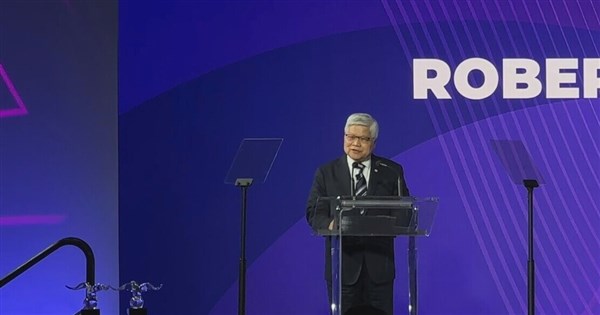 TSMC chairman, ex-chair receive top semiconductor industry award in U.S.