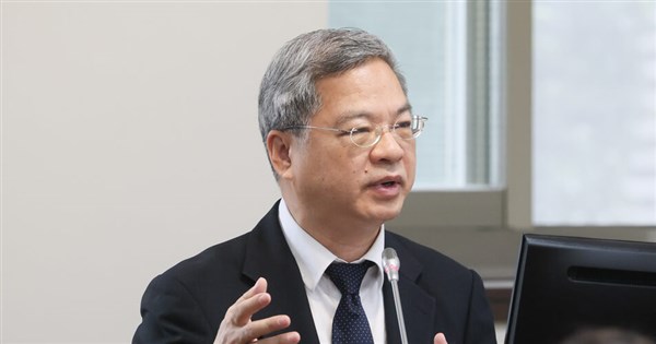 Taiwan urges cooperation with Japan in AI, green energy, national defense