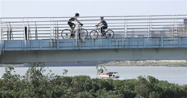 Taiwan to warm up this weekend before cooler weather returns