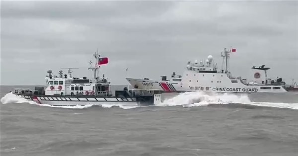 Taiwan patrol vessels monitor Chinese coast guard in Kinmen waters