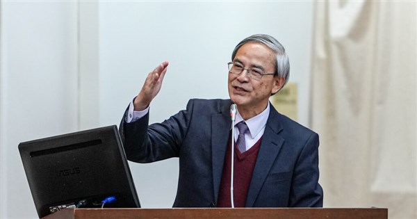 Deputy finance minister denies stock sales on soaring Taiex