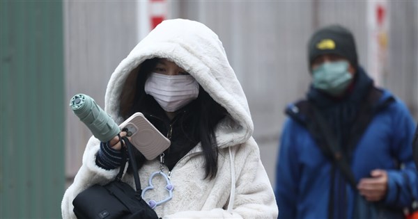 Cold front triggers low-temperature alerts Thursday across Taiwan