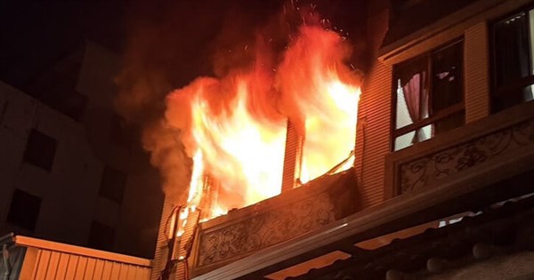 Man killed, Vietnamese wife suffers 90% burns in Taichung house fire