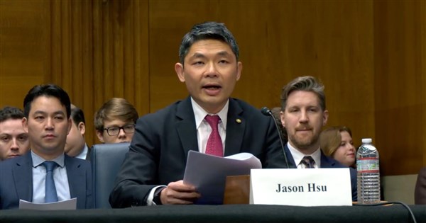 KMT's defense bill 'highly unfeasible': Ex-KMT lawmaker