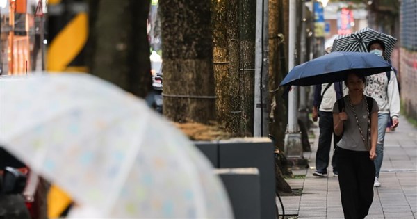 Heavy rain alert issued for parts of central, northern Taiwan