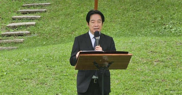 President Lai reiterates 4 pillars of peace at Nylon Cheng memorial