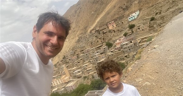 French travel writer to explore Taiwan by scooter on 'peace journey'