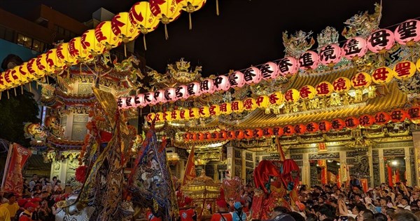 Dajia Mazu pilgrimage ends 2 hours late due to huge crowds