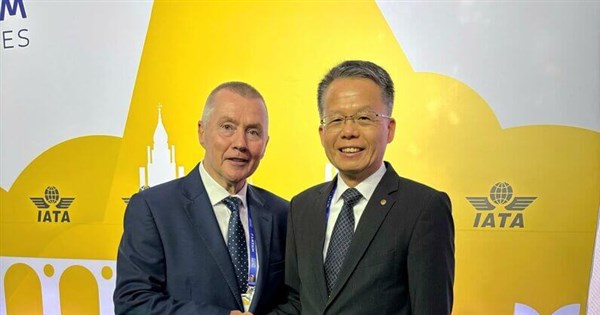 EVA Air president elected 1st Taiwanese board member of IATA