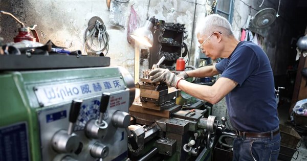 Manufacturing business sentiment in May highest since March 2025 - Focus ...