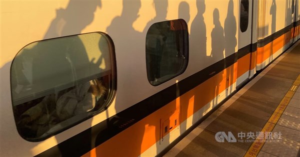 High-speed rail adds extra northbound trains as holiday crowds swell - ...