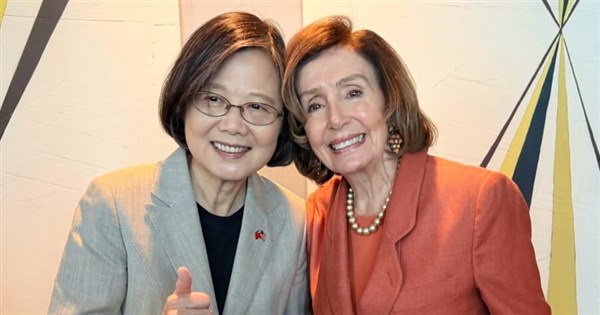 Former President Tsai reunites with Pelosi during U.S. visit