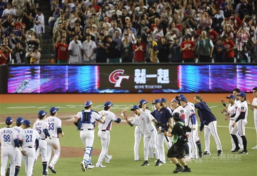 Taiwan menang di pembukaan Premier12 lawan Korsel dengan home run