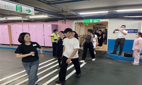 Pejabat: Pembeli akan diarahkan ke tempat perlindungan dalam latihan serangan udara Taiwan Juli