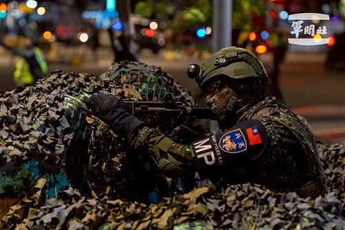 Jembatan penting Taipei ditutup untuk latihan blokade militer Tiongkok masuk ibu kota