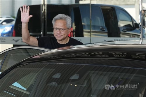 CEO Nvidia Jensen Huang tiba di Taiwan untuk kunjungi TSMC