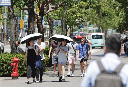 Taiwan diprediksi alami cuaca panas dan cerah hingga tiga hari ke depan