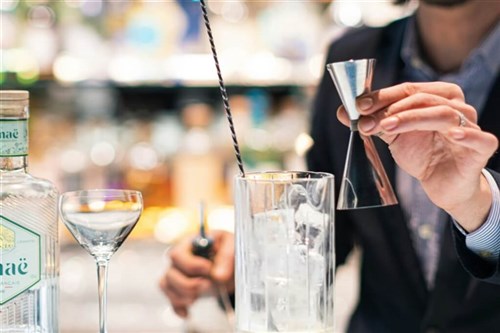 Pemilik bar dan manajer di Taipei dituntut atas kematian akibat kontes minum