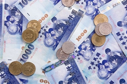 Pembagian tunai NT$10.000 diperkirakan dilaksanakan awal November pasca pengesahan