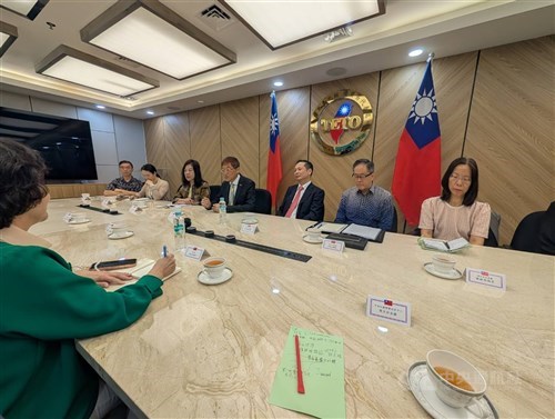 Rakyat sebagai jembatan penghubung Taiwan-Indonesia