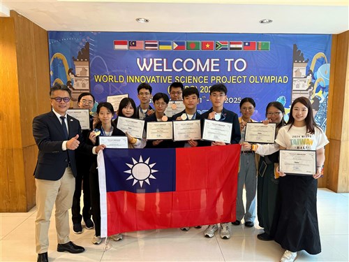 Pelajar Taiwan raih 4 medali di kompetisi inovasi ilmiah Indonesia