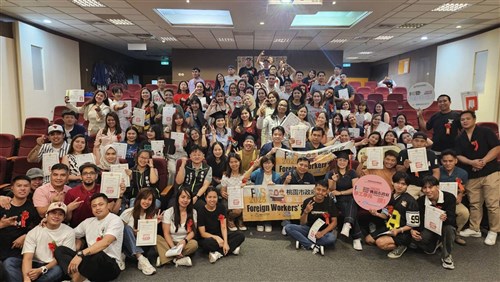 Apakah kemampuan bahasa Mandarin bisa antar migran terbang lebih tinggi di Taiwan?