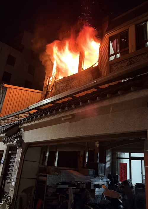 Pria Taiwan tewas, istri asal Vietnam luka bakar 90% dalam kebakaran rumah di Taichung