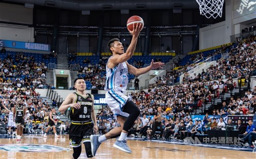 Pameran untuk hormati legenda basket Taiwan, Lin Chih-chieh dibuka pada Mei