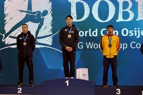 Pesenam Taiwan Tang Chia-hung raih emas palang tunggal putra Piala Dunia Osijek